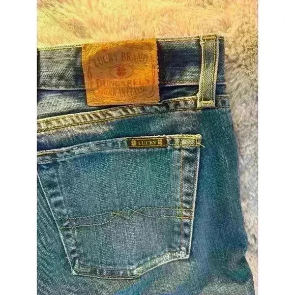 Lucky Brand Cropped Jeans - size 26 - Picture 2 of 5